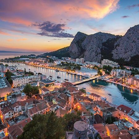 Absolute Beach Villa Omis Exterior photo