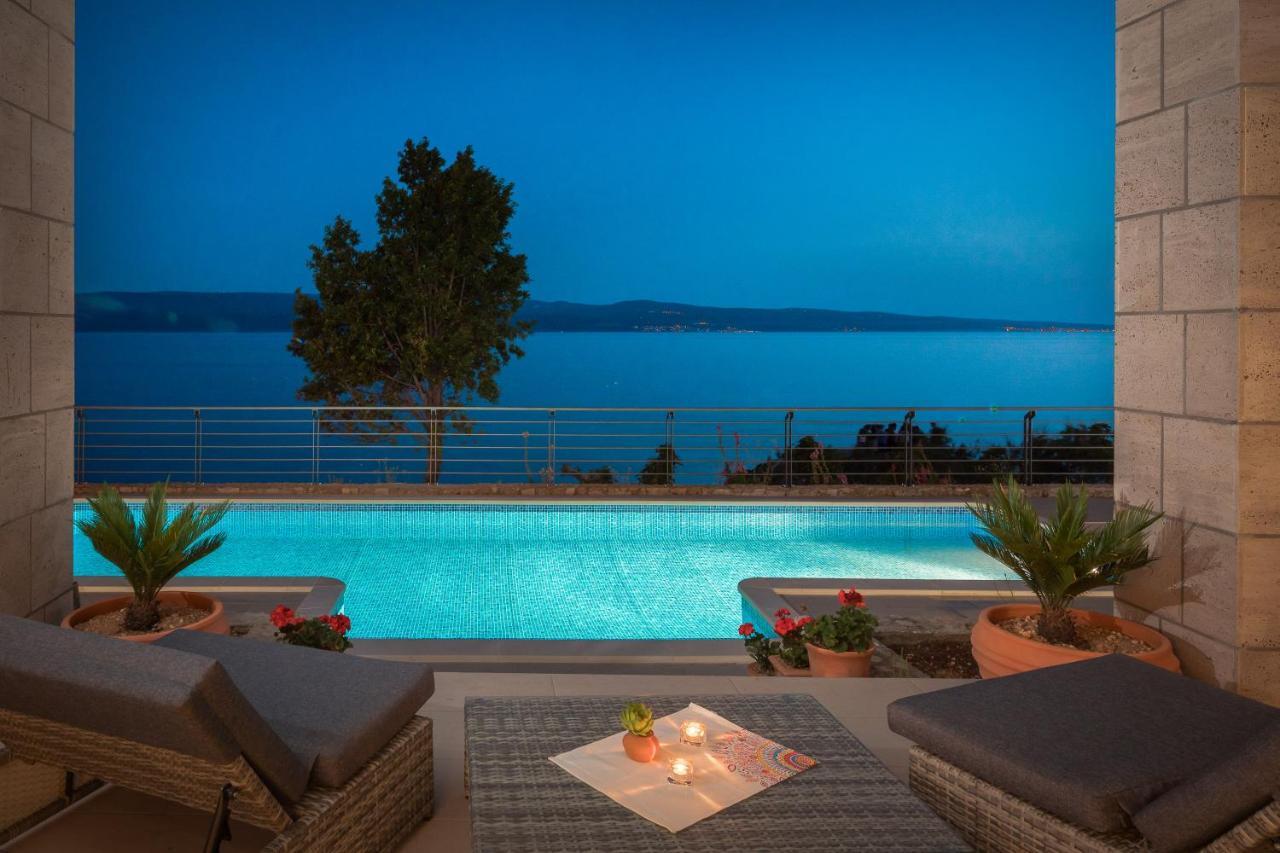 Absolute Beach Villa Omis Exterior photo