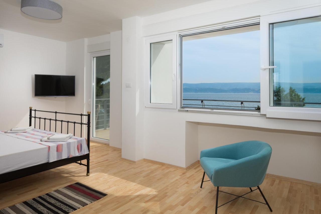 Absolute Beach Villa Omis Exterior photo
